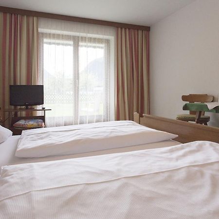 Hotel Alpenblick Шрунс Экстерьер фото